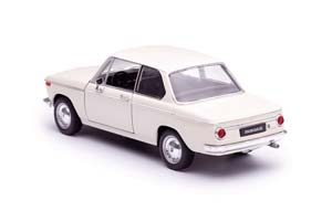 BMW 2002 TI БЕЖЕВЫЙ — фото 6