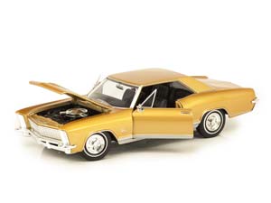 BUICK RIVIERA GRAN SPORT 1965 ЗОЛОТИСТЫЙ — фото 3