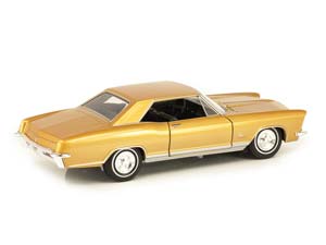 BUICK RIVIERA GRAN SPORT 1965 ЗОЛОТИСТЫЙ — фото 2