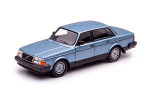 VOLVO 240 GL ГОЛУБОЙ