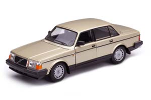 VOLVO 240 GL 1972 GOLDEN / ВОЛЬВО ГЛ ЗОЛОТИСТЫЙ
