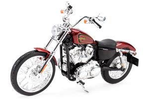 HARLEY-DAVIDSON XL 1200V SEVENTY-TWO 2012 DARK RED METALLIC — фото 4