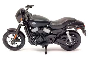 HARLEY-DAVIDSON STREET 750 2015 BLACK / ХАРЛЕЙ ДЭВИДСОН СТРИТ ЧЕРНЫЙ — фото 6