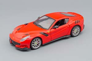 FERRARI F12 TDF 2016, RED