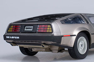 DELOREAN DMC COUPE 1981 STEEL SILVER — фото 15