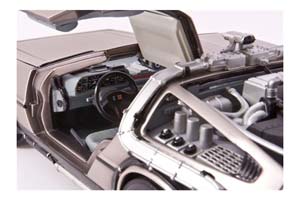 DELOREAN DMC 12 TIME MACHINE BACK TO THE FUTURE PART 2 1989 — фото 11