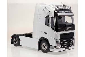 VOLVO FH16 750 XL CAB 2018 WHITE — фото 3