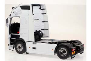 VOLVO FH16 750 XL CAB 2018 WHITE — фото 4