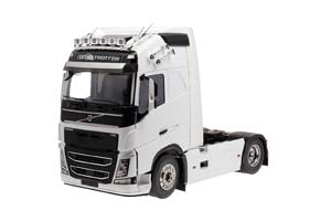 VOLVO FH16 750 XL CAB 2018 WHITE