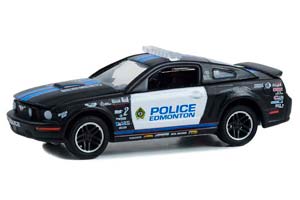 FORD MUSTANG GT 