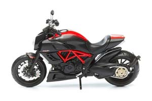 DUCATI DIAVEL CARBON / ДУКАТИ ДИАВЕЛЬ КАРБОН — фото 3