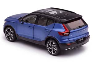 VOLVO XC40 2018 BURSTING BLUE (СИНИЙ МЕТАЛЛИК) — фото 5