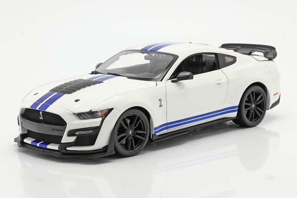 FORD MUSTANG SHELBY GT500 2020 WHITE WITH BLUE STRIPES / ФОРД МУСТАНГ ШЕЛБИ GT500 2020 БЕЛЫЙ С СИНИМИ ПОЛОСАМИ