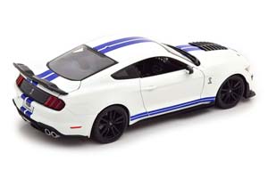 FORD MUSTANG SHELBY GT500 2020 WHITE W/BLUE STRIPES / ФОРД МУСТАНГ ШЕЛБИ ГТ500 БЕЛЫЙ — фото 2