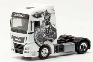 MAN TGX XXL СЕДЕЛЬНЫЙ ТЯГАЧ БЕЛЫЙ С ГРАФФИТИ (ДЛИНА МОДЕЛИ 3-5 СМ) — фото 3
