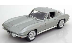 CHEVROLET CORVETTE C2 COUPE 1965 SILVER