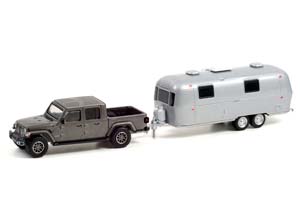 JEEP GLADIATOR 4Х4 С КЕМПЕРОМ AIRSTREAM DOUBLE-AXLE LAND YACHT SAFAR 2020 (ДЛИНА МОДЕЛИ 6-10 СМ)