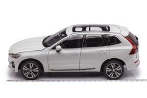 VOLVO XC60 RECHARGE 2017 БЕЛЫЙ — фото 7