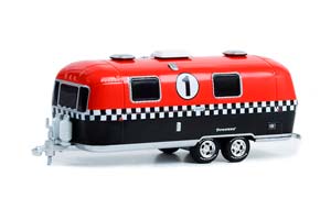 TRAILER / КЕМПЕР AIRSTREAM DOUBLE-AXLE LAND YACHT SAFARI CUSTOM FIRESTONE RACING #1 1971 (ДЛИНА МОДЕЛИ 6-10 СМ)