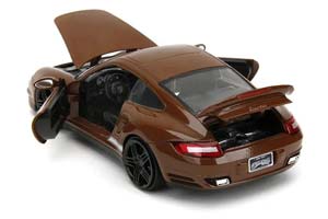PORSCHE 911 TURBO WITH M&M'S BROWN FIGURE 2007 — фото 4