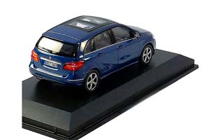 MERCEDES-BENZ B180 W246 2011 LOTUS BLUE METALLIC — фото 2