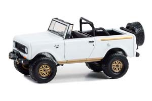 INTERNATIONAL HARVESTER SCOUT 4Х4 LIFTED OFF-ROAD PARTS 1970 WHITE/GOLD (ДЛИНА МОДЕЛИ 6-10 СМ)