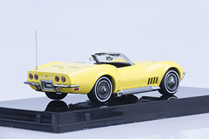CHEVROLET CORVETTE OPEN CONVERTIBLE 1968 SAFARI YELLOW — фото 6