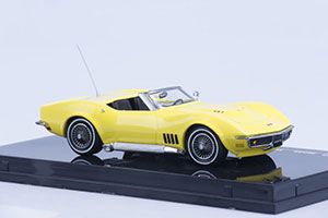 CHEVROLET CORVETTE OPEN CONVERTIBLE 1968 SAFARI YELLOW — фото 2