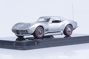 CHEVROLET CORVETTE COUPE 1969 CORTEZ SILVER — фото 5