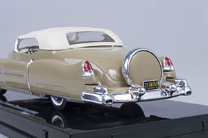 CADILLAC ELDORADO CLOSED CONVERTIBLE 1953 BEIGE — фото 10