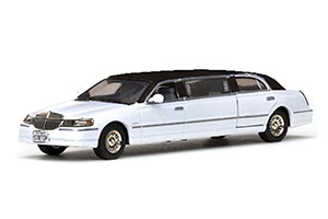 LINCOLN LIMOUSINE 2000 WHITE/BLACK ROOF