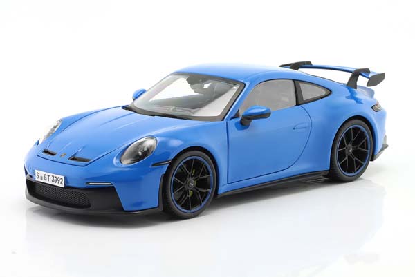 PORSCHE 911 (992) GT3 2022 RED / ПОРШЕ 911 (992) GT3 2022 КРАСНЫЙ