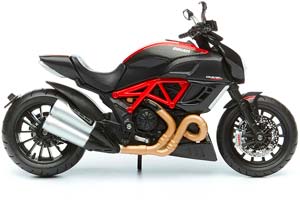 DUCATI DIAVEL CARBON KIT YEAR 2011 BLACK / ДУКАТИ ДИАВЕЛ КАРБОН КИТ — фото 4