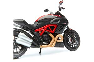 DUCATI DIAVEL CARBON KIT YEAR 2011 BLACK / ДУКАТИ ДИАВЕЛ КАРБОН КИТ — фото 6