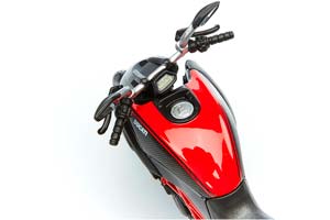 DUCATI DIAVEL CARBON KIT YEAR 2011 BLACK / ДУКАТИ ДИАВЕЛ КАРБОН КИТ — фото 7