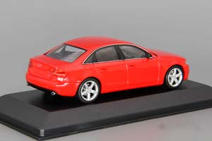 AUDI A4 2007 КРАСНЫЙ — фото 2