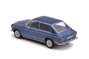 BMW 2000 TII TOURING 1972 СИНИЙ (БОКС МОЖЕТ ИМЕТЬ ПОТЕРТОСТИ ИЛИ ТРЕЩИНЫ) — фото 5