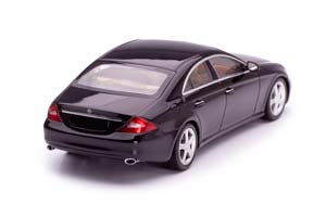 MERCEDES-BENZ CLS-CLASS 2004 C219 ЧЕРНЫЙ — фото 4