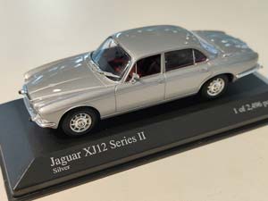 JAGUAR XJ12 SERIES II 1975 СЕРЕБРИСТЫЙ (БОКС МОЖЕТ ИМЕТЬ ПОТЕРТОСТИ ИЛИ ТРЕЩИНЫ)