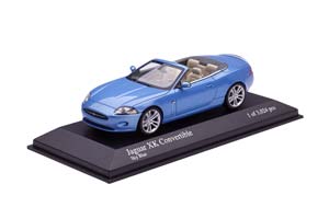 JAGUAR XK CONVERTIBLE 2006 LIGHT BLUE-METALLIC — фото 12