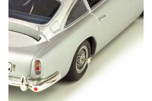 ASTON MARTIN DB5 JAMES BOND GOLDFINGER С ФИГУРКОЙ И ОБОРУДОВАНИЕМ 007 — фото 8