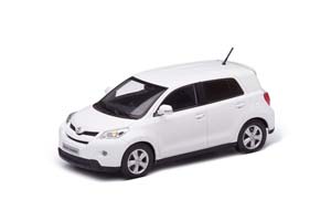 TOYOTA URBAN CRUISER WHITE 2009