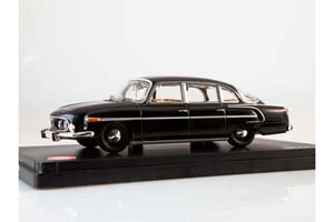 TATRA 603 1969 BLACK BEIGE INTERIOR / TATRA 603 1969 ЧЕРНЫЙ БЕЖЕВЫЙ ИНТЕРЬЕР — фото 6