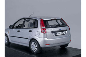 FORD FIESTA 2011 SILVER — фото 8