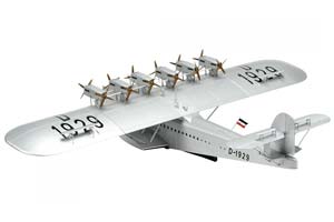 PLANE DORNIER DO X AIRPLANE YEAR 1929 SILVER / ДОРНЬЕ 12-ТИ МОТОРНЫЙ САМОЛЕТ-ЛОДКА (ДЛИНА МОДЕЛИ 60 СМ) — фото 2