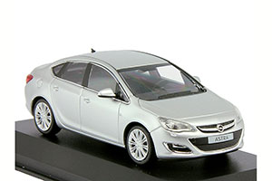 OPEL ASTRA J 4ДВ 2012 SILVER — фото 3
