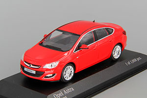 OPEL ASTRA 4-DOOR 2012 RED — фото 3