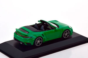 PORSCHE 911 (992) TURBO S CONVERTIBLE 2020 GREEN — фото 2