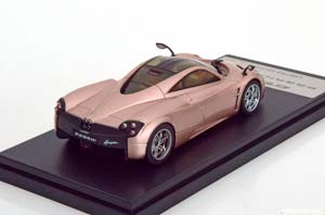 PAGANI HUAYRA 2013 LIGHTGOLD — фото 2