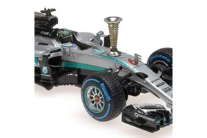 MERCEDES AMG PETRONAS F1 W07 HYBRID ROSBERG SINDELFINGEN DEMONTRATION RUN WORLD CHAMPION 2016 — фото 3